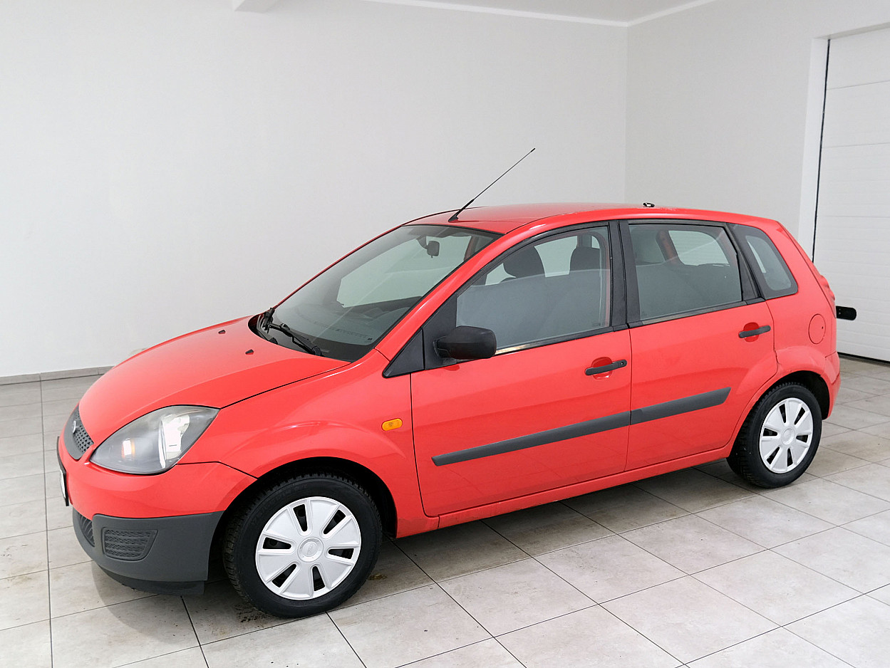 Ford Fiesta Facelift 1.3 51 kW - Photo 2