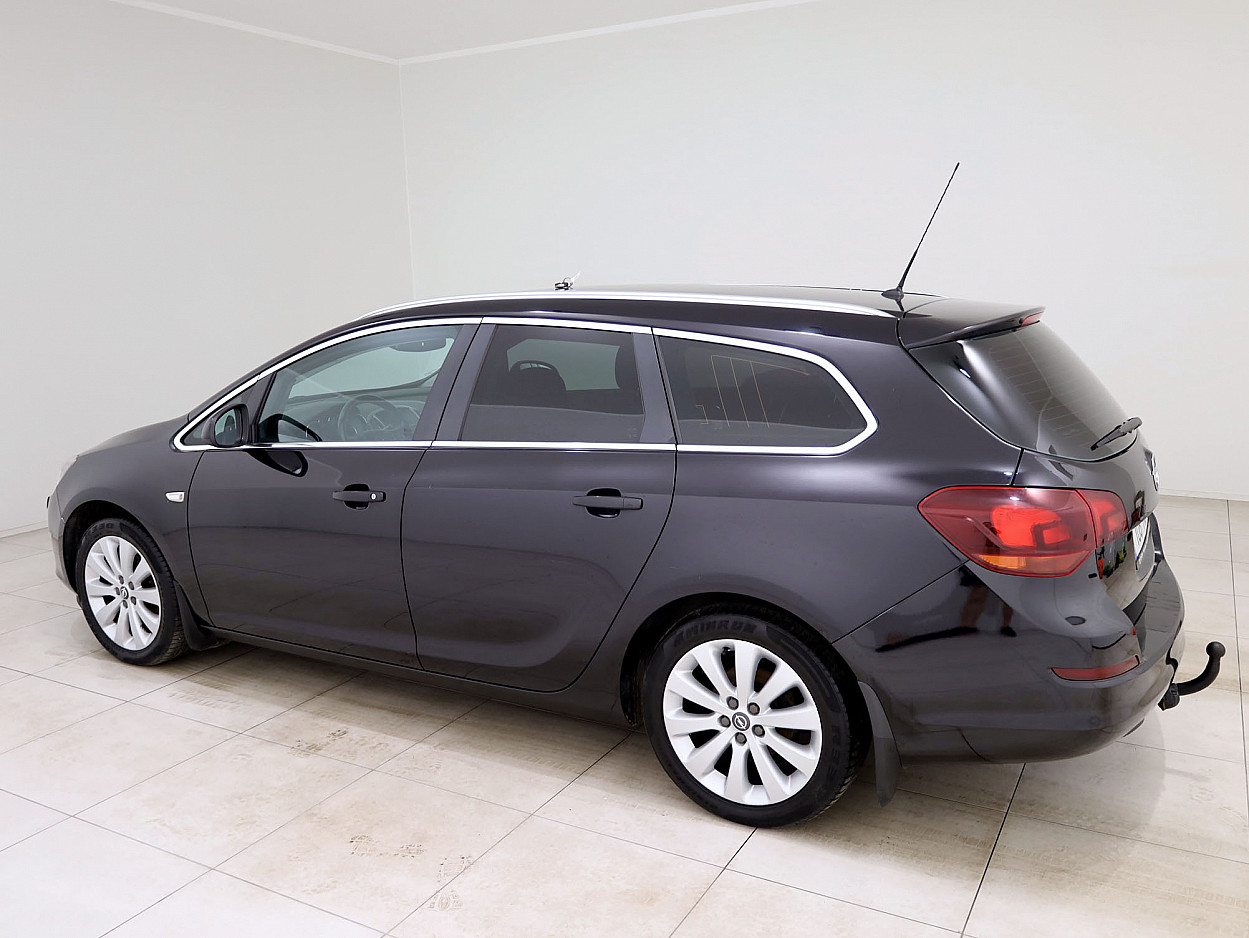 Opel Astra Sports Tourer Cosmo LPG 1.6 85 kW - Photo 4