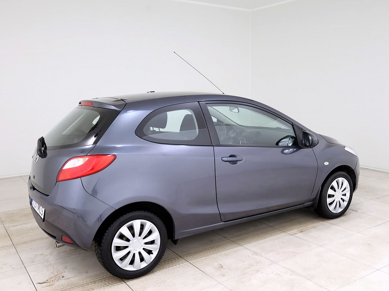 Mazda 2 Elegance 1.3 63 kW - Photo 3