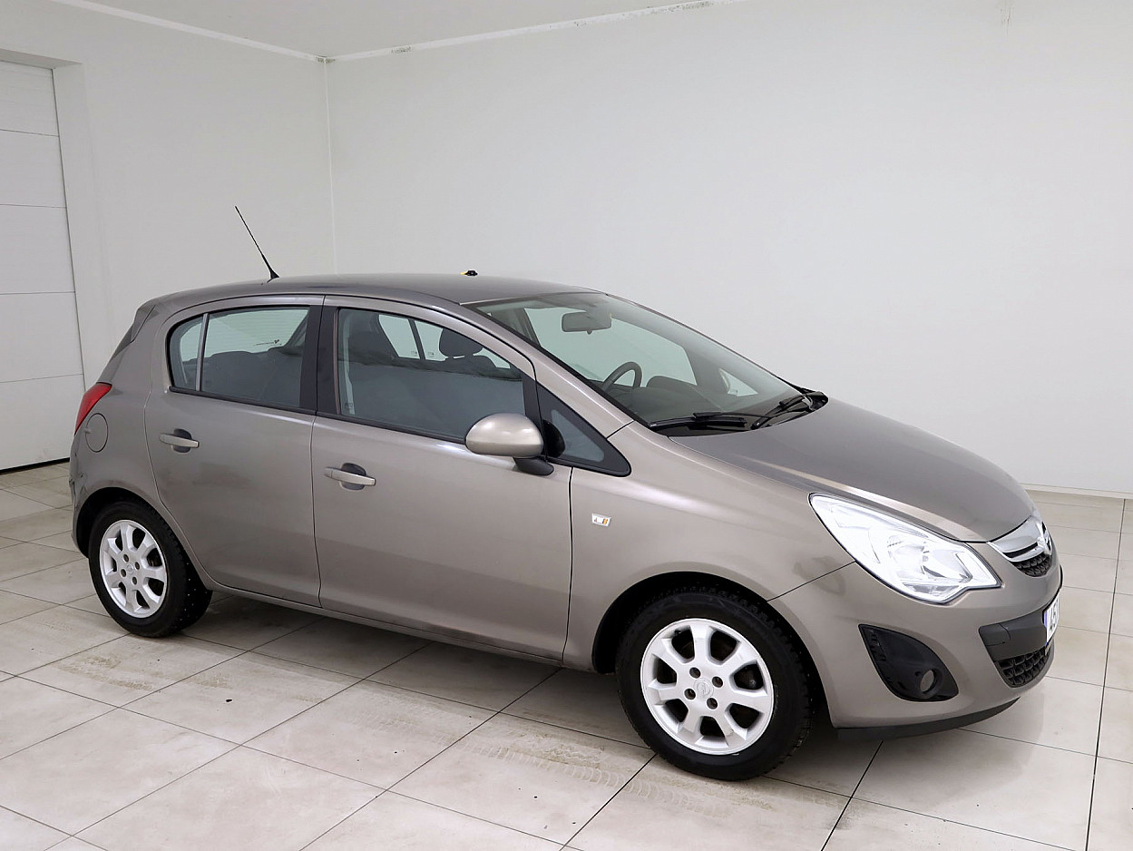 Opel Corsa Elegance Facelift 1.2 63 kW - Photo 1