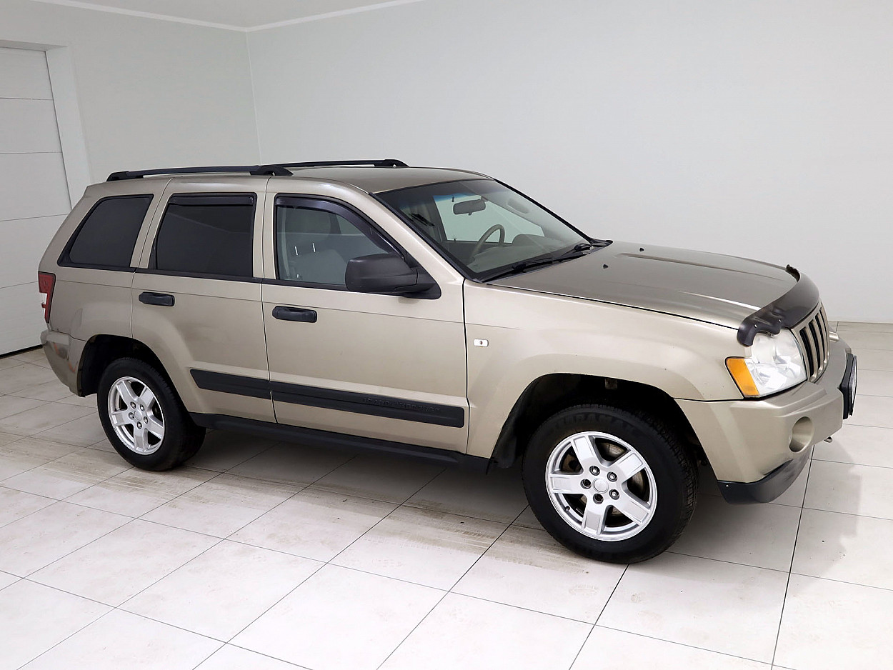 Jeep Grand Cherokee Laredo 3.0 CRD 160 kW - Photo 1