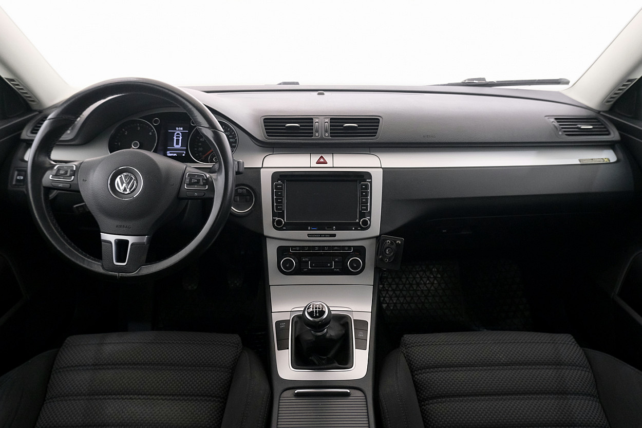 Volkswagen Passat Comfortline Facelift 1.6 TDI 77 kW - Photo 5