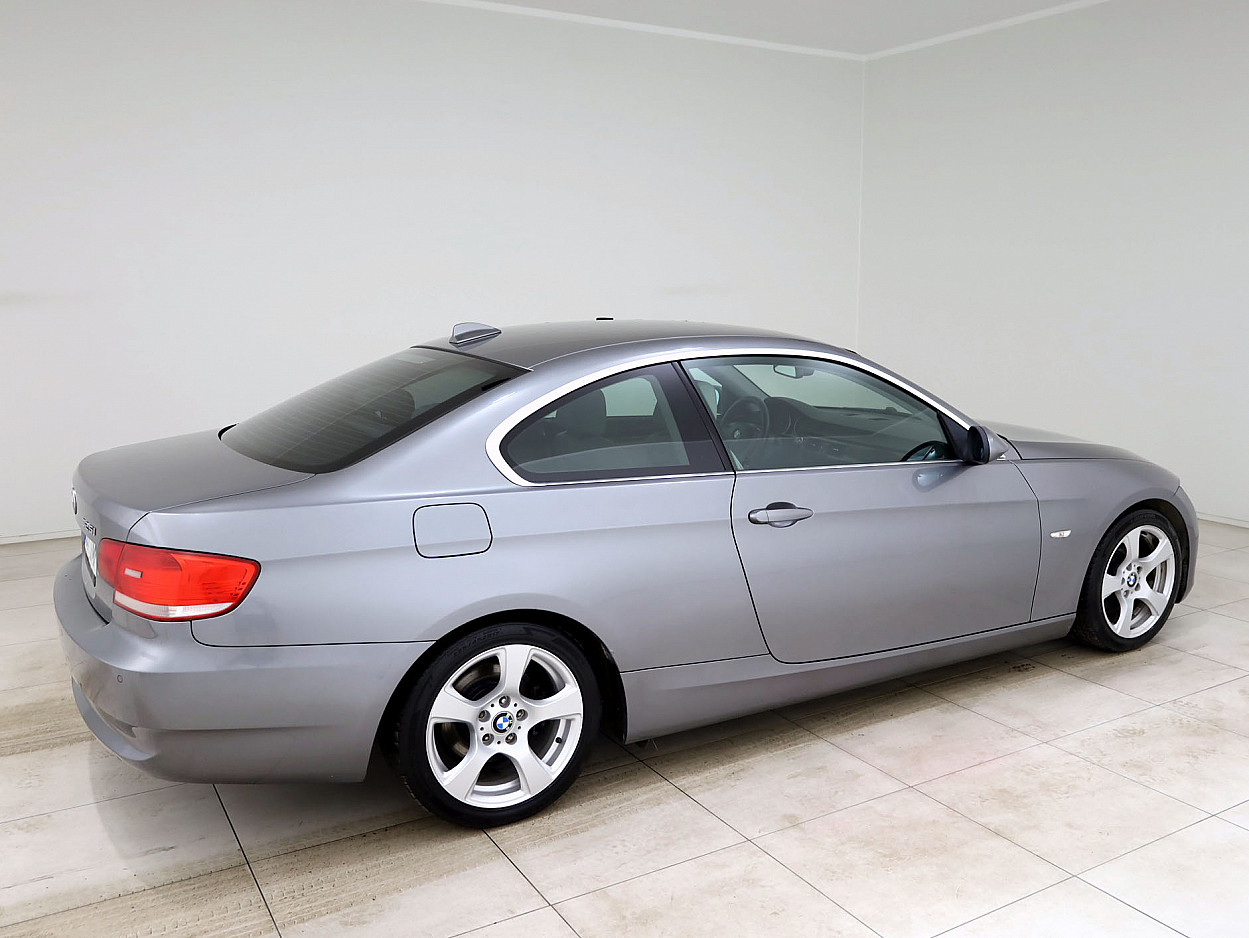 BMW 325 Coupe Executive ATM 2.5 160 kW - Photo 3