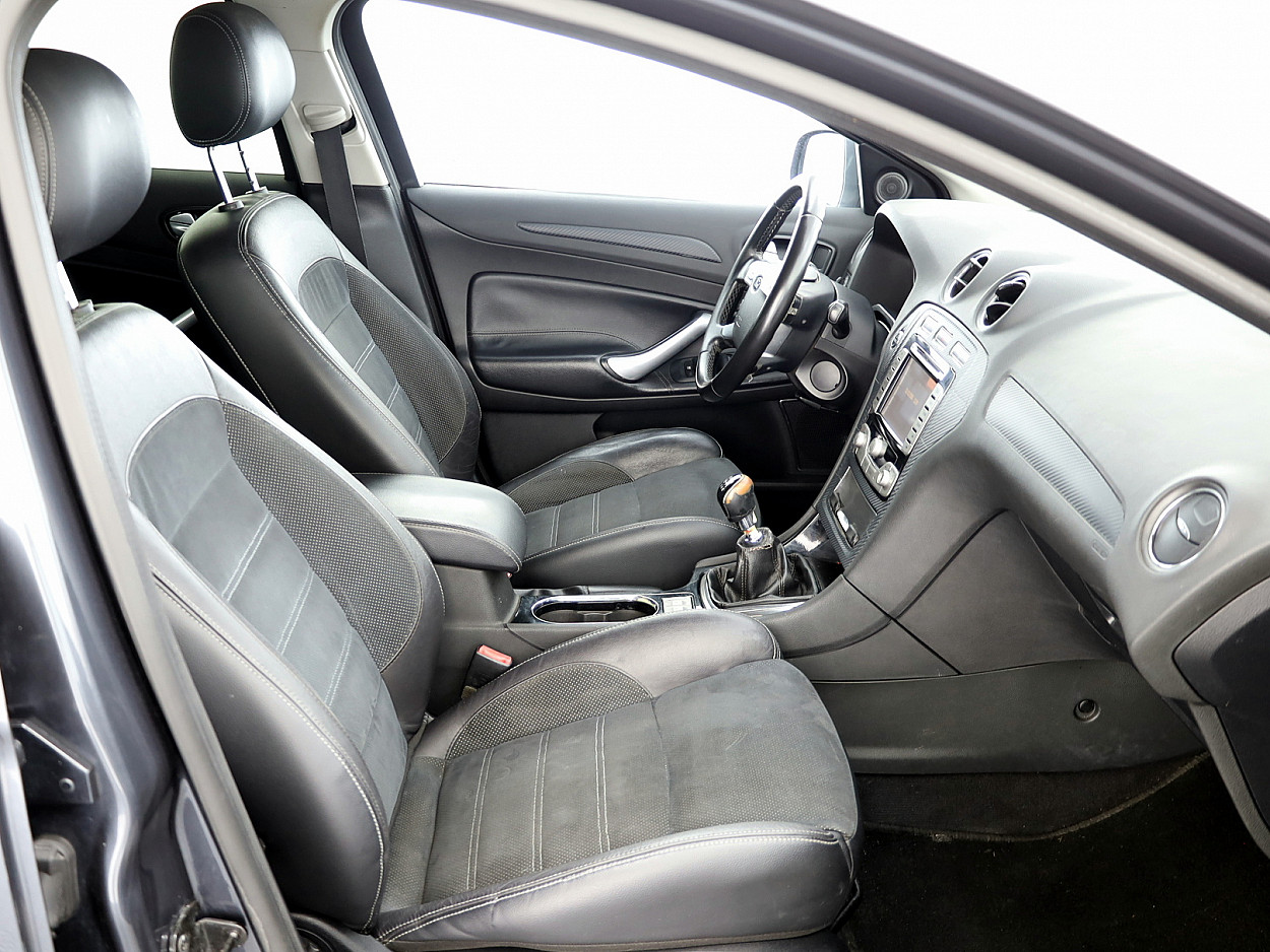 Ford Mondeo Titanium 2.0 TDCi 103kW
