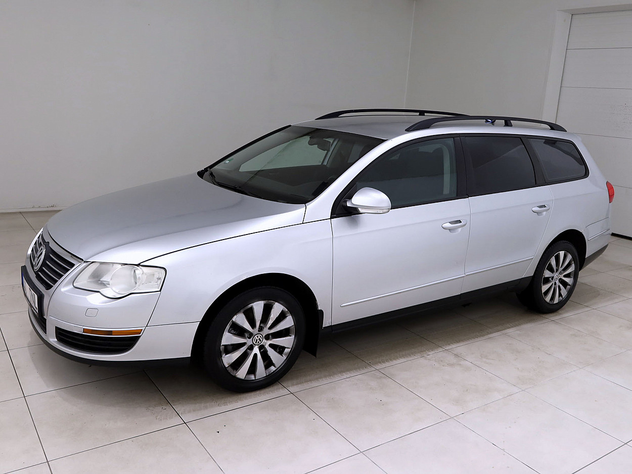 Volkswagen Passat Variant Facelift 1.9 TDI 77 kW - Photo 2