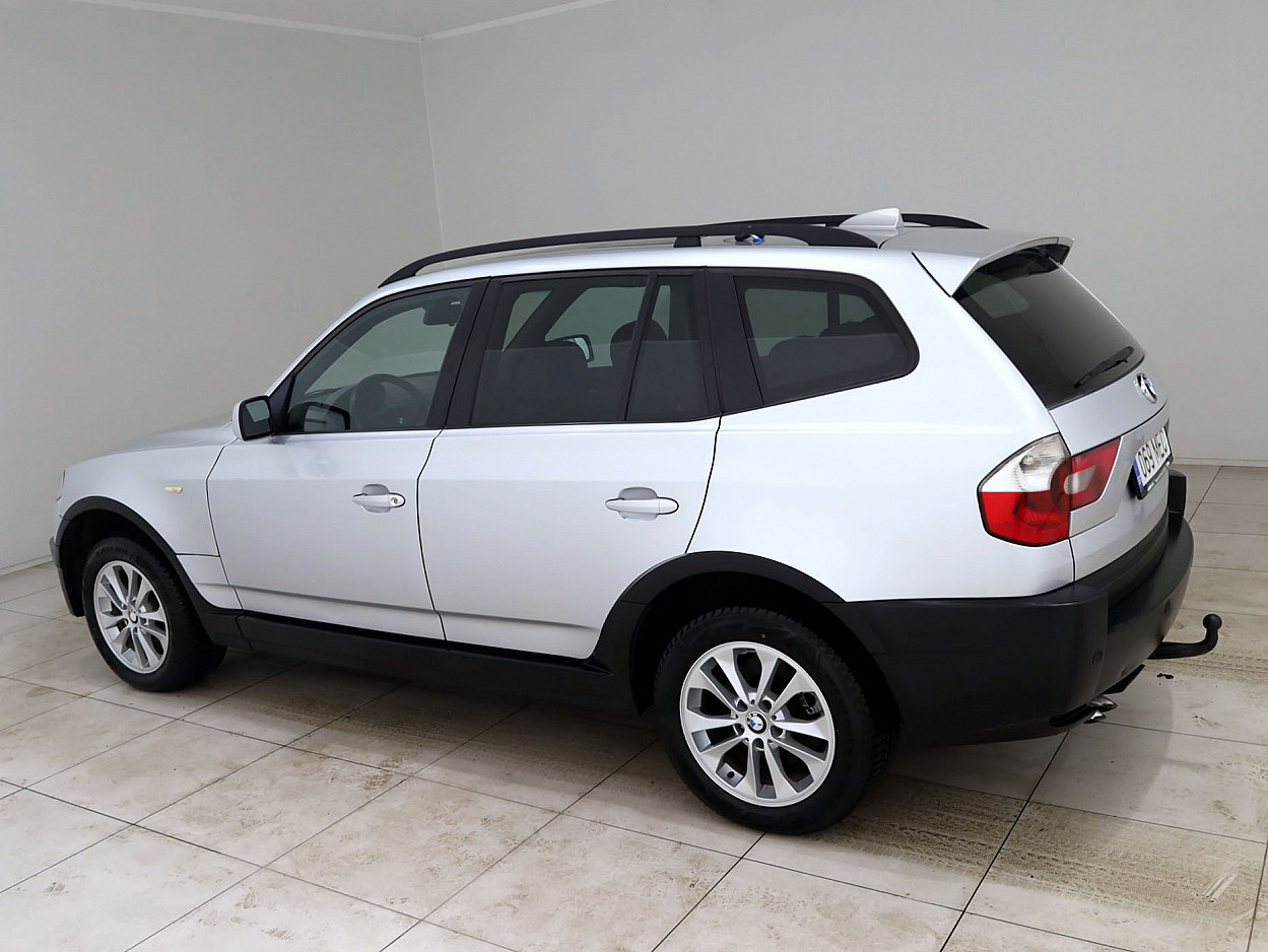 BMW X3 Executive ATM 3.0 D 150 kW - Photo 4