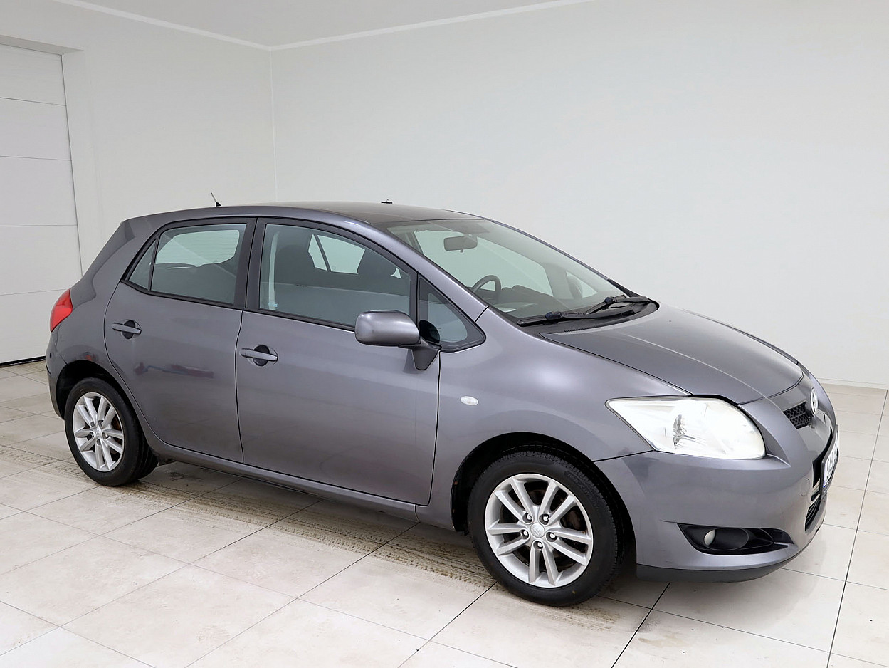 Toyota Auris Linea Sol ATM 1.6 91 kW - Photo 1