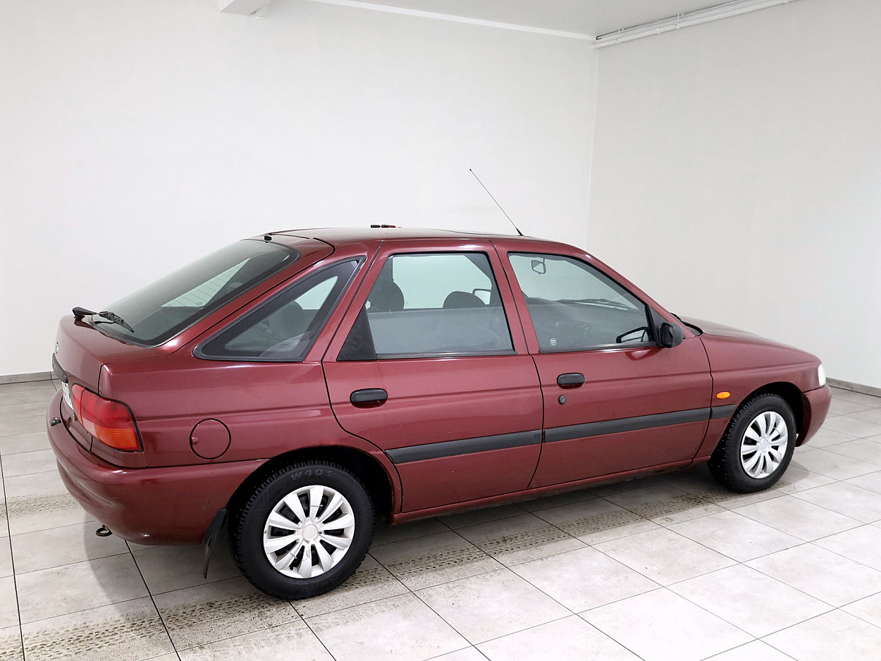 Ford Escort Youngtimer 1.4 55 kW - Photo 3