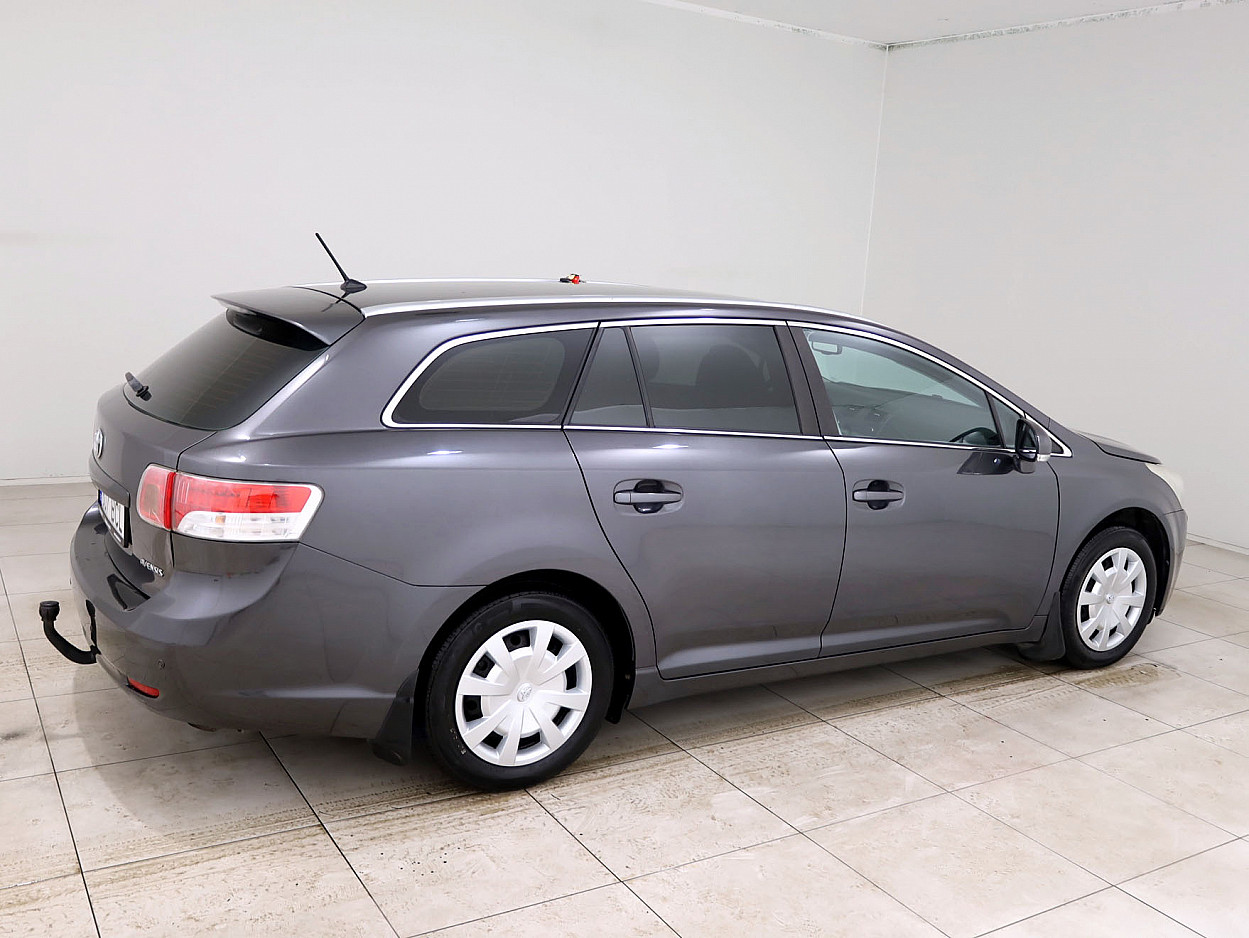 Toyota Avensis Linea Sol ATM 1.8 108 kW - Photo 3