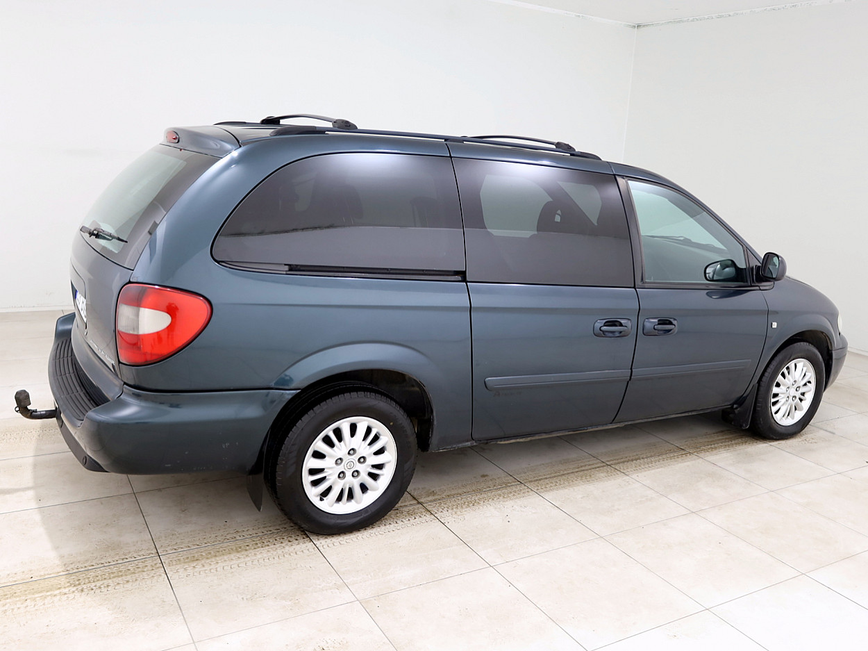 Chrysler Grand Voyager Stow N Go Limited ATM 2.8 CRD 110 kW - Photo 3