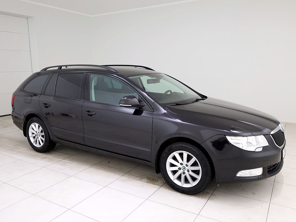 Skoda Superb Comfortline 1.8 118 kW - Photo 1