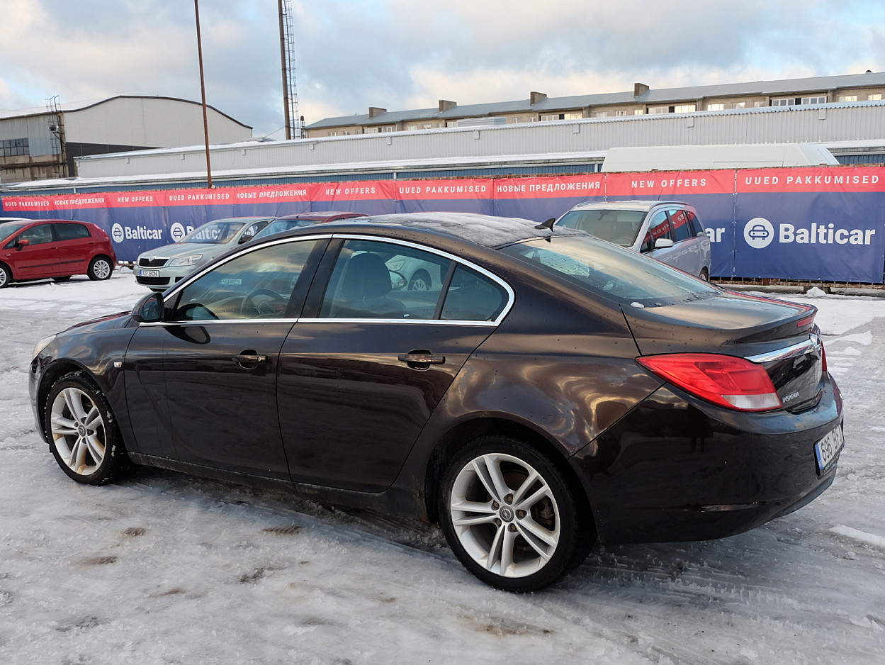 Opel Insignia 1.8 103 kW - Photo 4