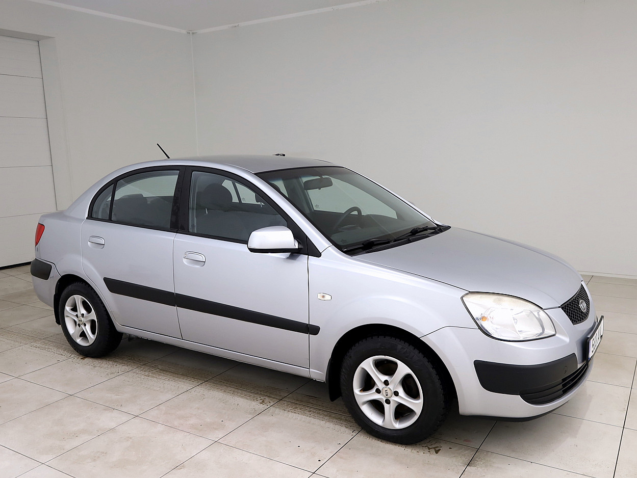 Kia Rio Comfort 1.4 71 kW - Photo 1