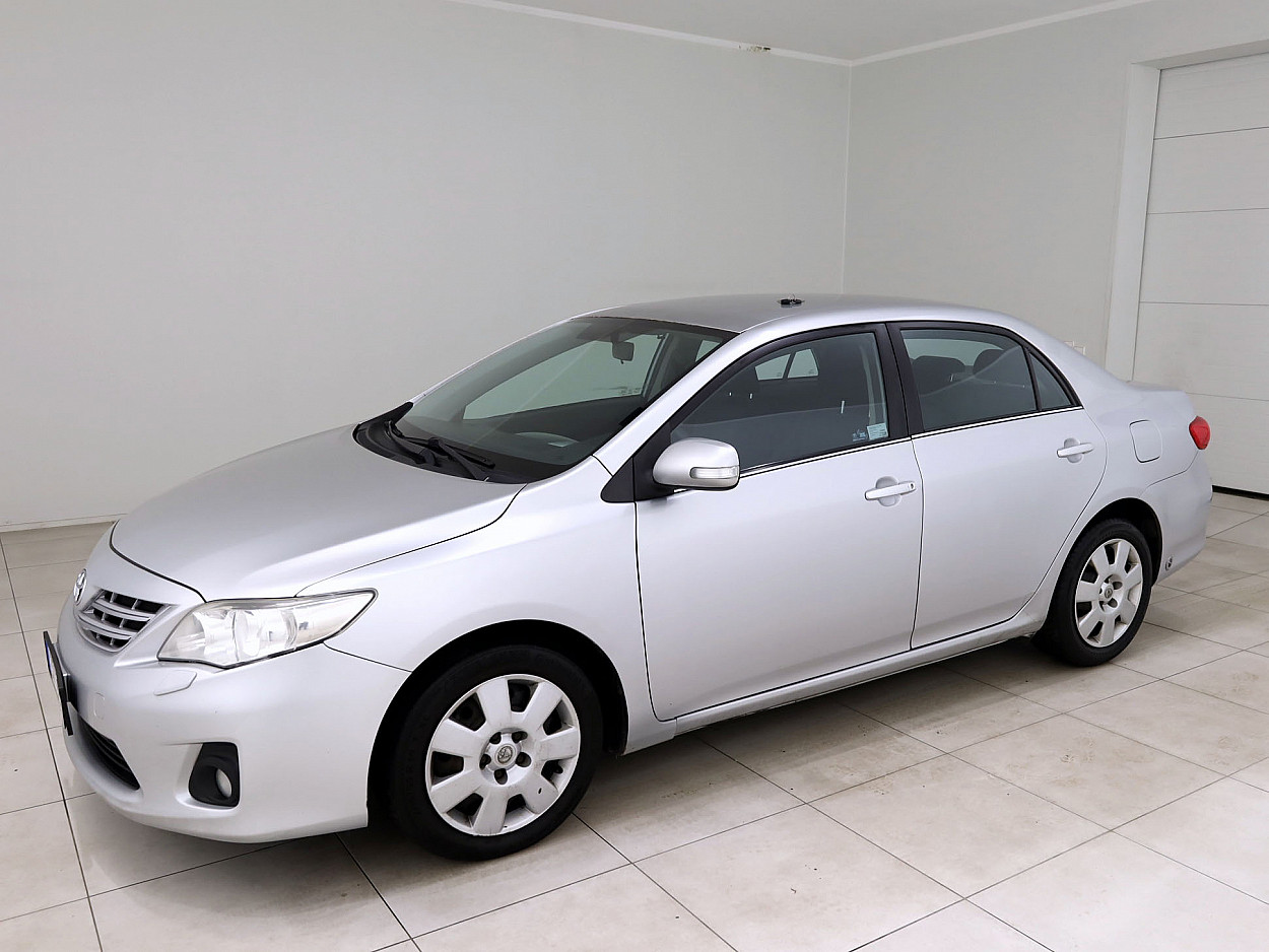 Toyota Corolla Linea Sol Facelift 1.6 97 kW - Photo 2