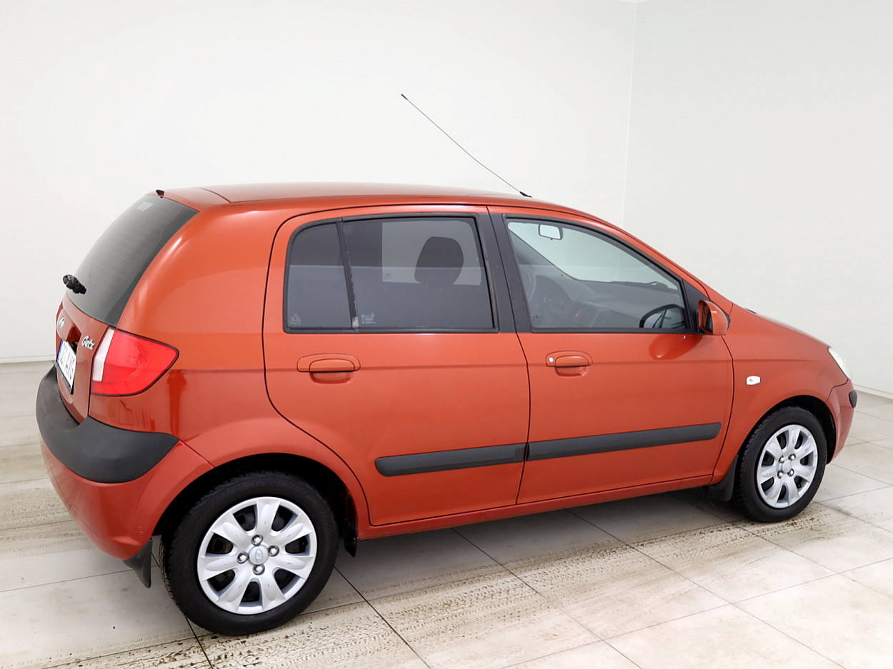 Hyundai Getz Elegance ATM 1.4 71 kW - Photo 3