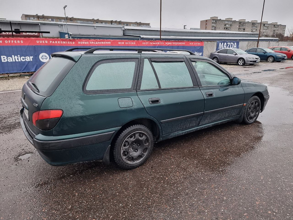 Peugeot 406 Elegance ATM 2.0 97 kW - Photo 3