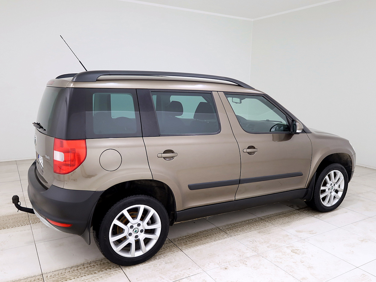 Skoda Yeti Comfortline 4x4 1.8 118 kW - Photo 3