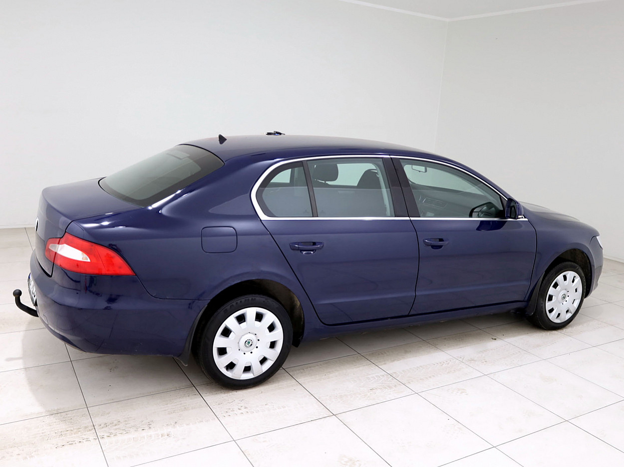 Skoda Superb Comfortline 1.8 118 kW - Photo 3