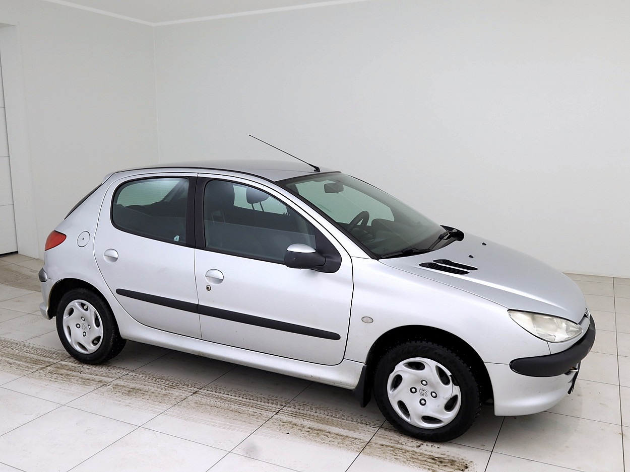 Peugeot 206 1.4 HDi 50 kW - Photo 1