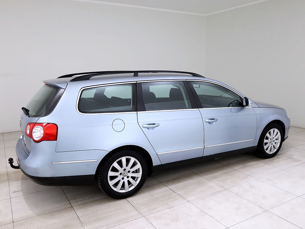 Volkswagen Passat Variant Comfortline 1.6 85 kW - Photo 3