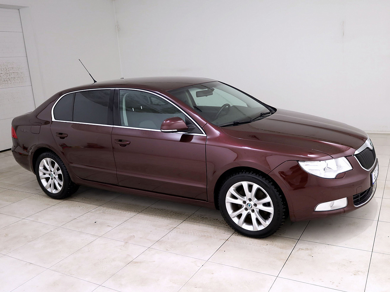 Skoda Superb Comfortline ATM 1.8 118 kW - Photo 1