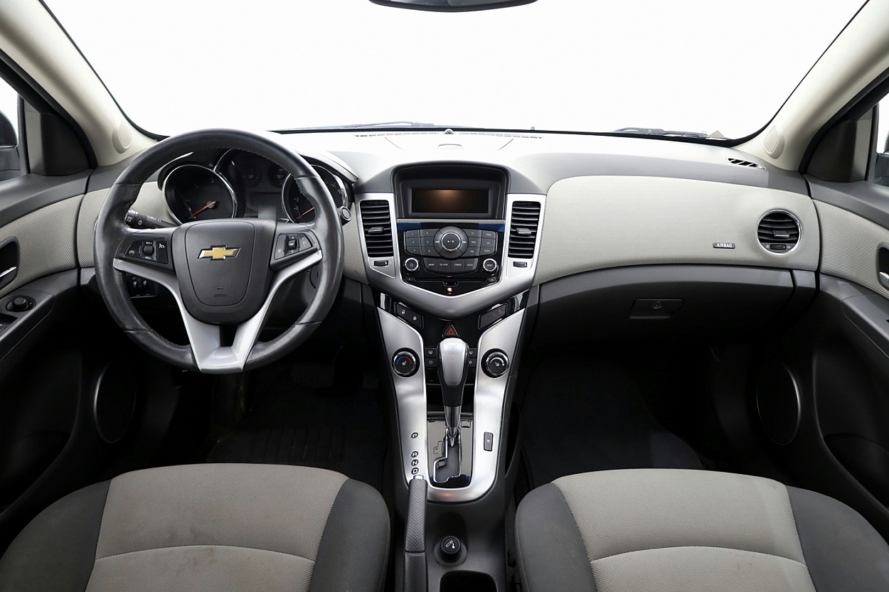 Chevrolet Cruze Comfort ATM 2.0 VCDi 110 kW - Photo 5