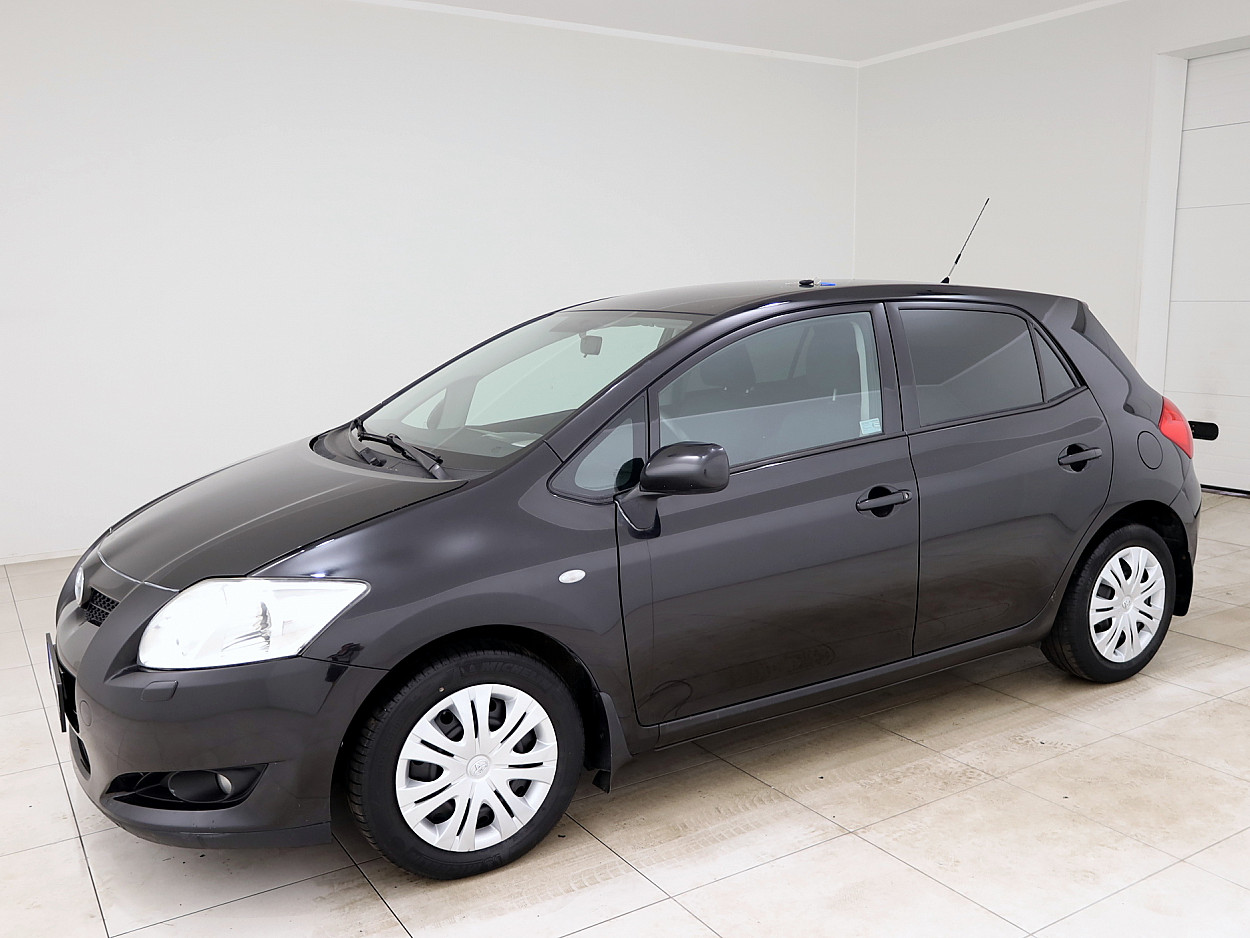 Toyota Auris Linea Sol ATM 1.6 91 kW - Photo 2