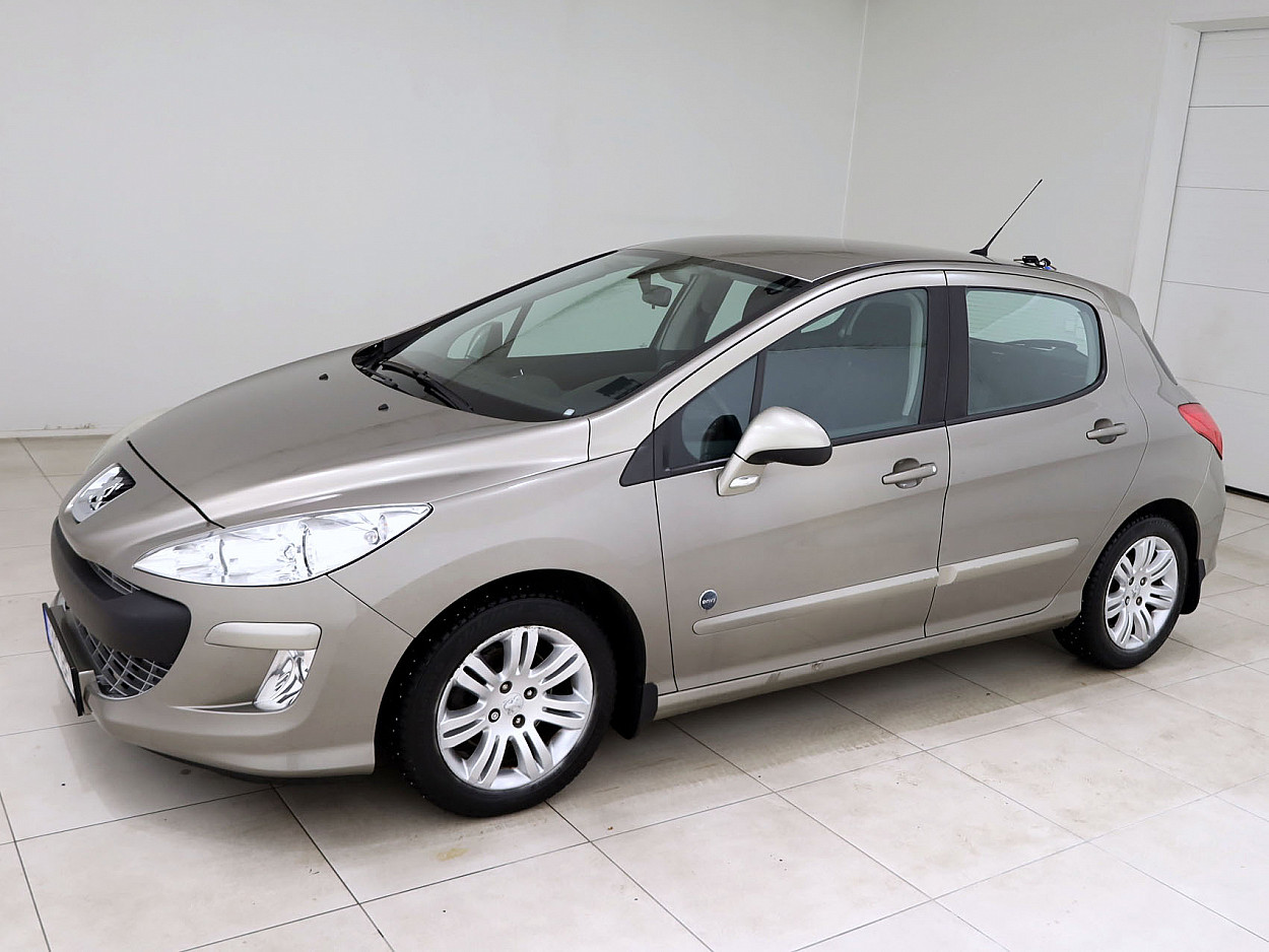 Peugeot 308 Envy 1.6 88 kW - Photo 2