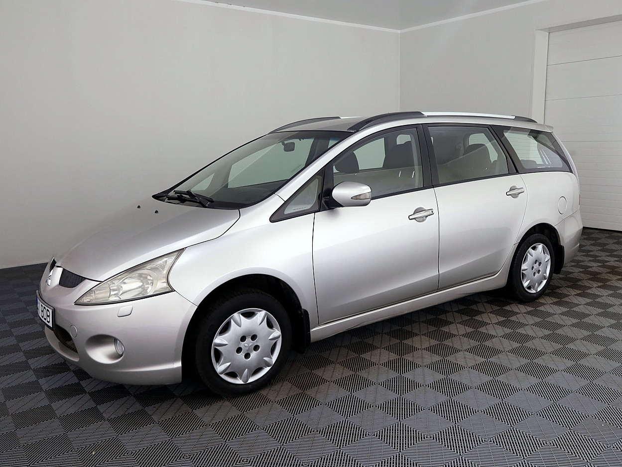 Mitsubishi Grandis Comfort Facelift 2.4 121kW