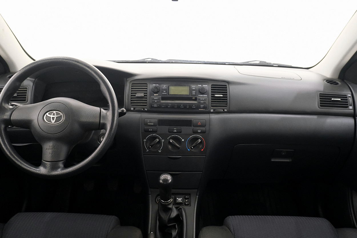 Toyota Corolla Facelift LPG 1.4 71 kW - Photo 5