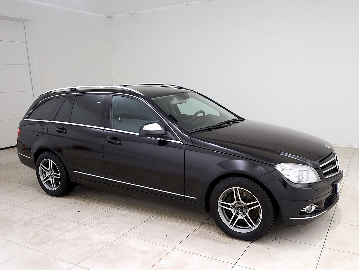 Mercedes-Benz C 320 Avantgarde ATM 3.0 CDI 165 kW - Photo 1