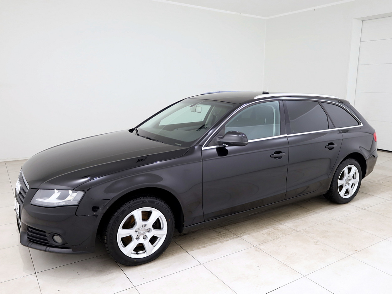 Audi A4 Avant Comfortline 1.8 118 kW - Photo 2