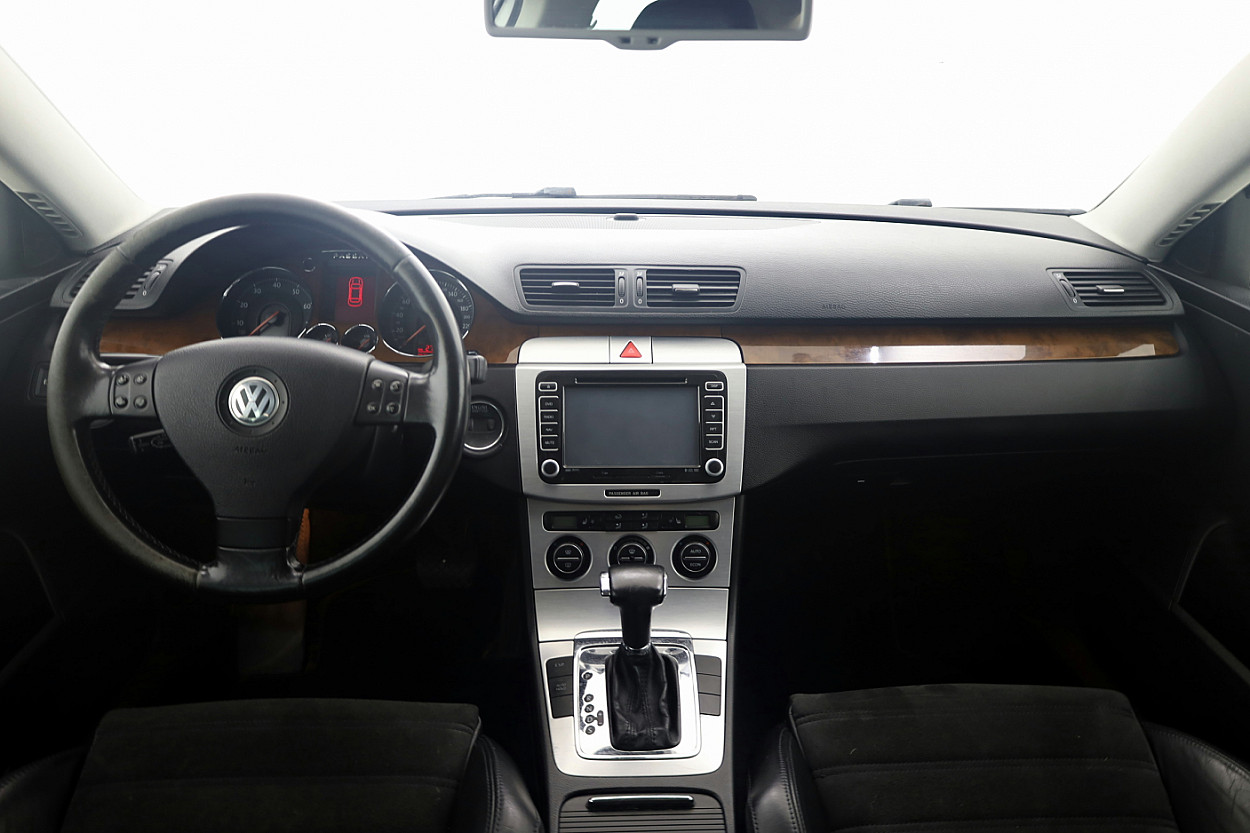 Volkswagen Passat 2.0 FSI 110 kW - Photo 5