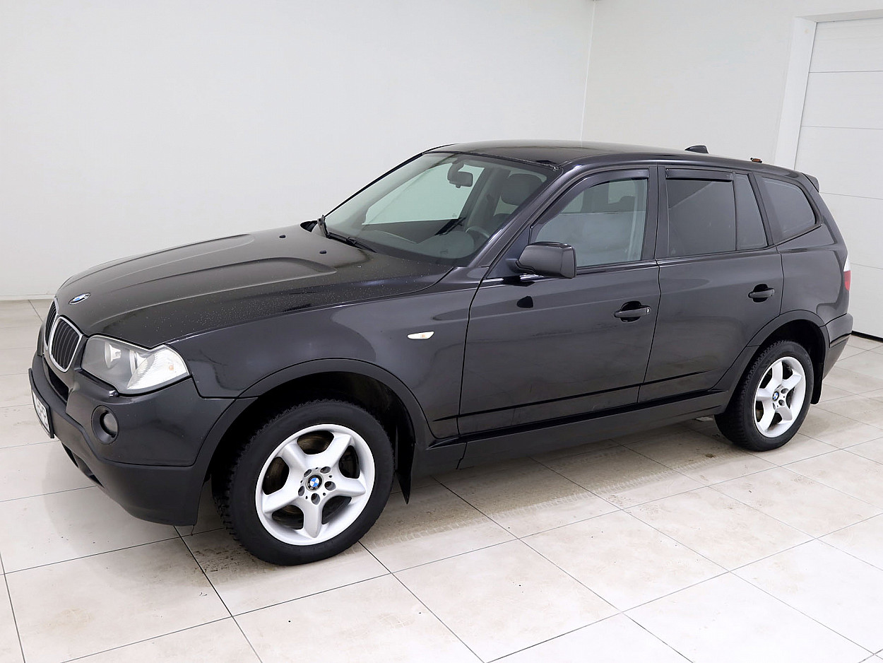 BMW X3 Executive Facelift ATM 2.0 D 130 kW - Photo 2