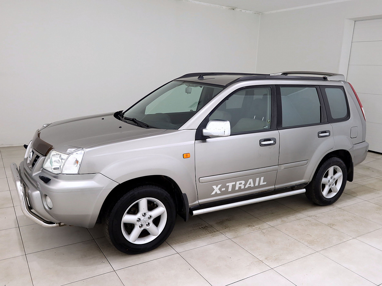 Nissan X-Trail Offroad 4x4 2.0 103 kW - Photo 2