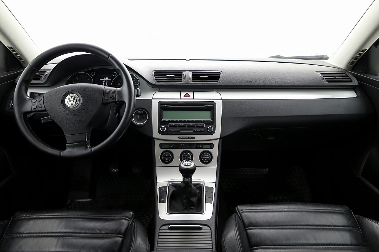 Volkswagen Passat Highline Facelift 1.4 110 kW - Photo 5