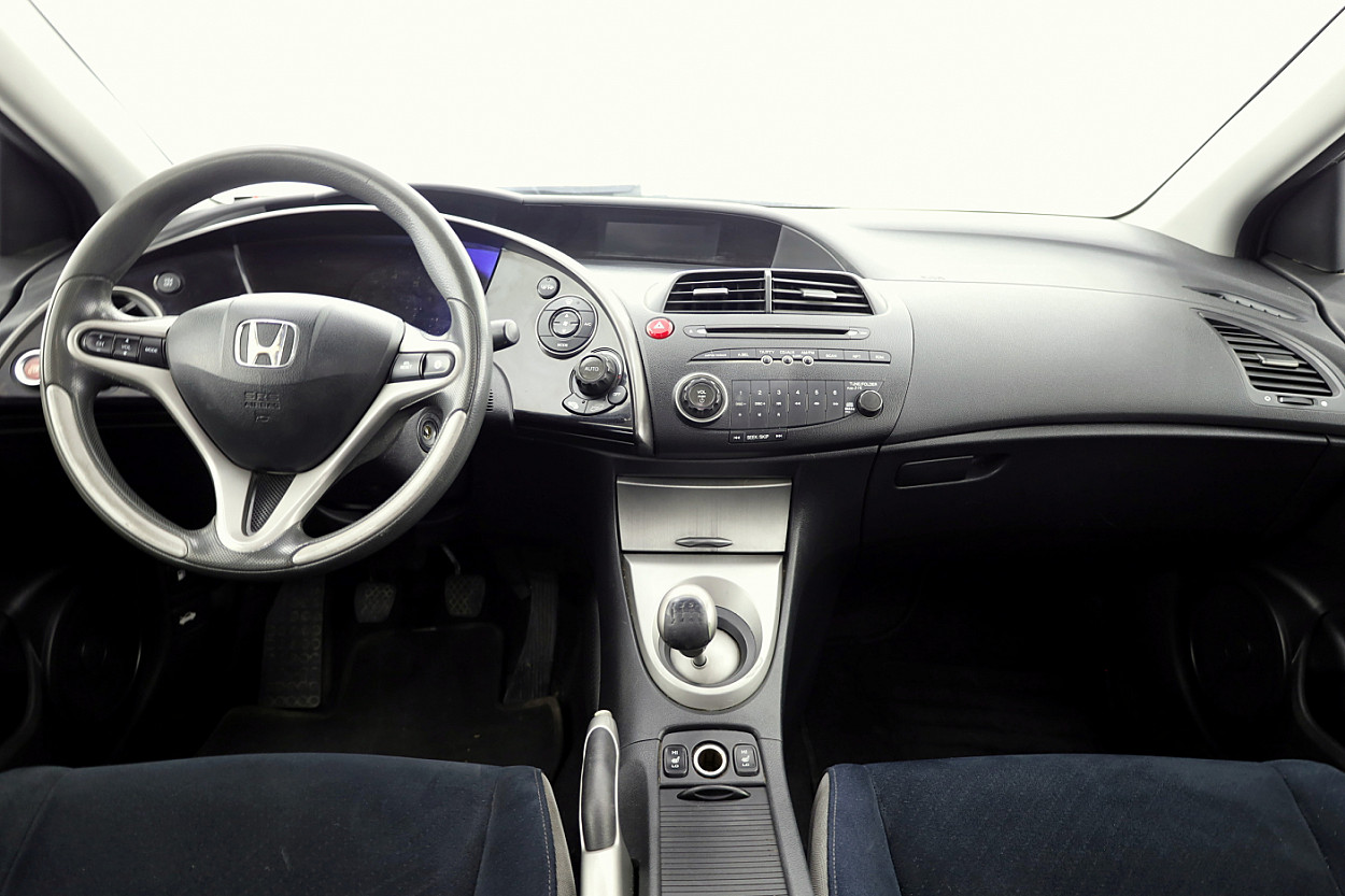 Honda Civic Elegance 1.3 61kW