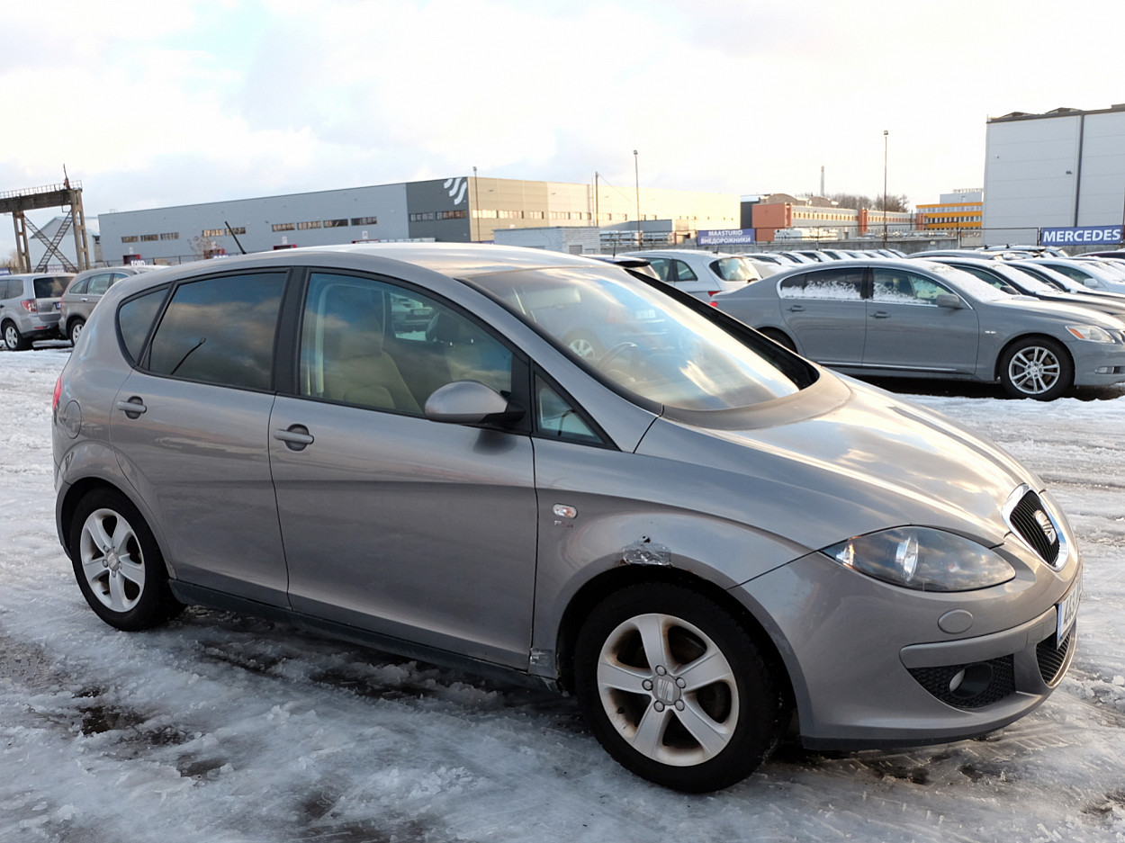 SEAT Altea 2.0 FSI 110 kW - Photo 1