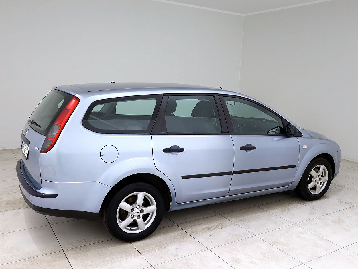 Ford Focus Turnier 1.6 TDCi 66 kW - Photo 3