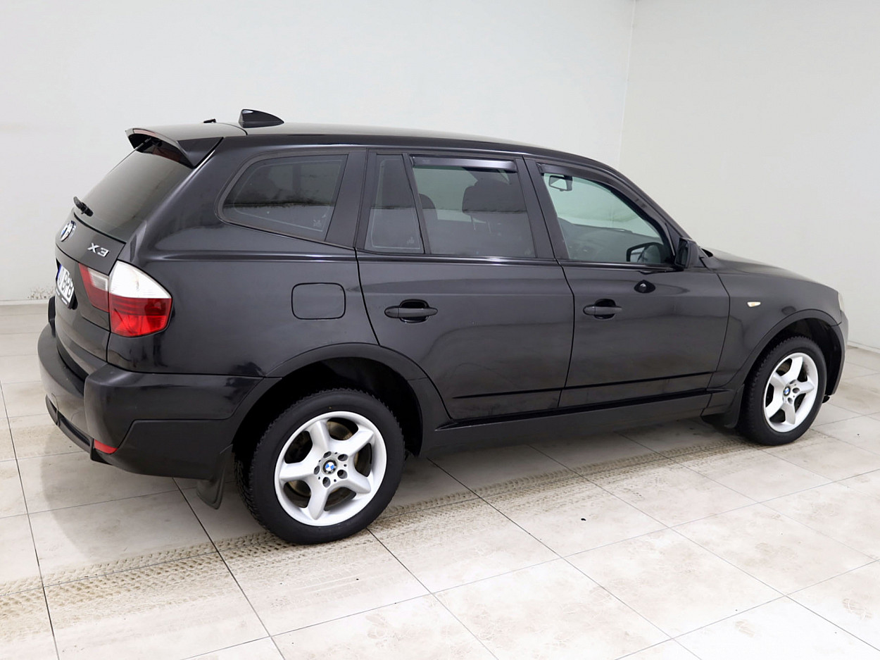 BMW X3 Executive Facelift ATM 2.0 D 130 kW - Photo 3