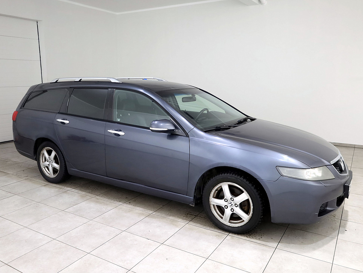 Honda Accord Luxury ATM 2.0 114 kW - Photo 1