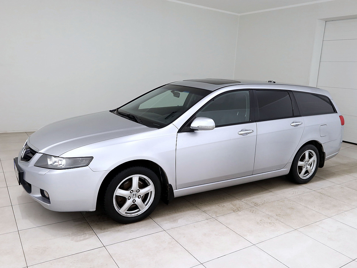 Honda Accord Elegance ATM 2.4 140 kW - Photo 2