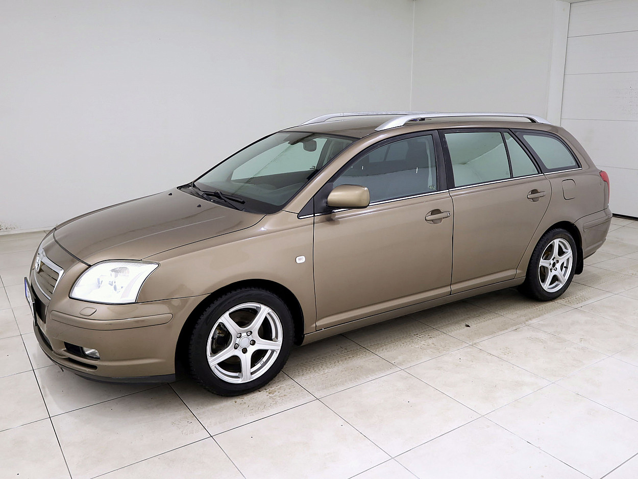 Toyota Avensis Linea Sol ATM 2.0 108 kW - Photo 2