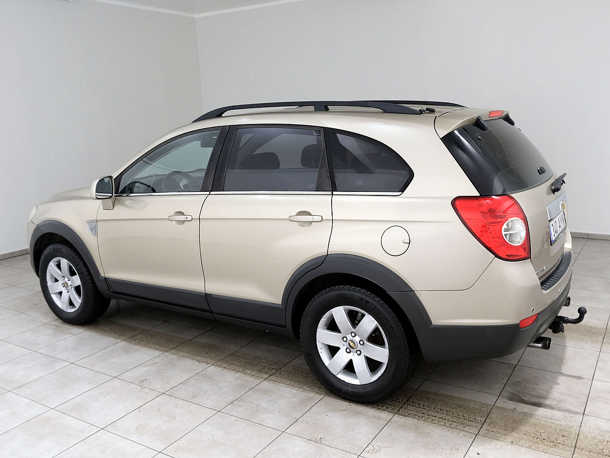 Chevrolet Captiva Limited ATM 2.0 VCDi 110 kW - Photo 4