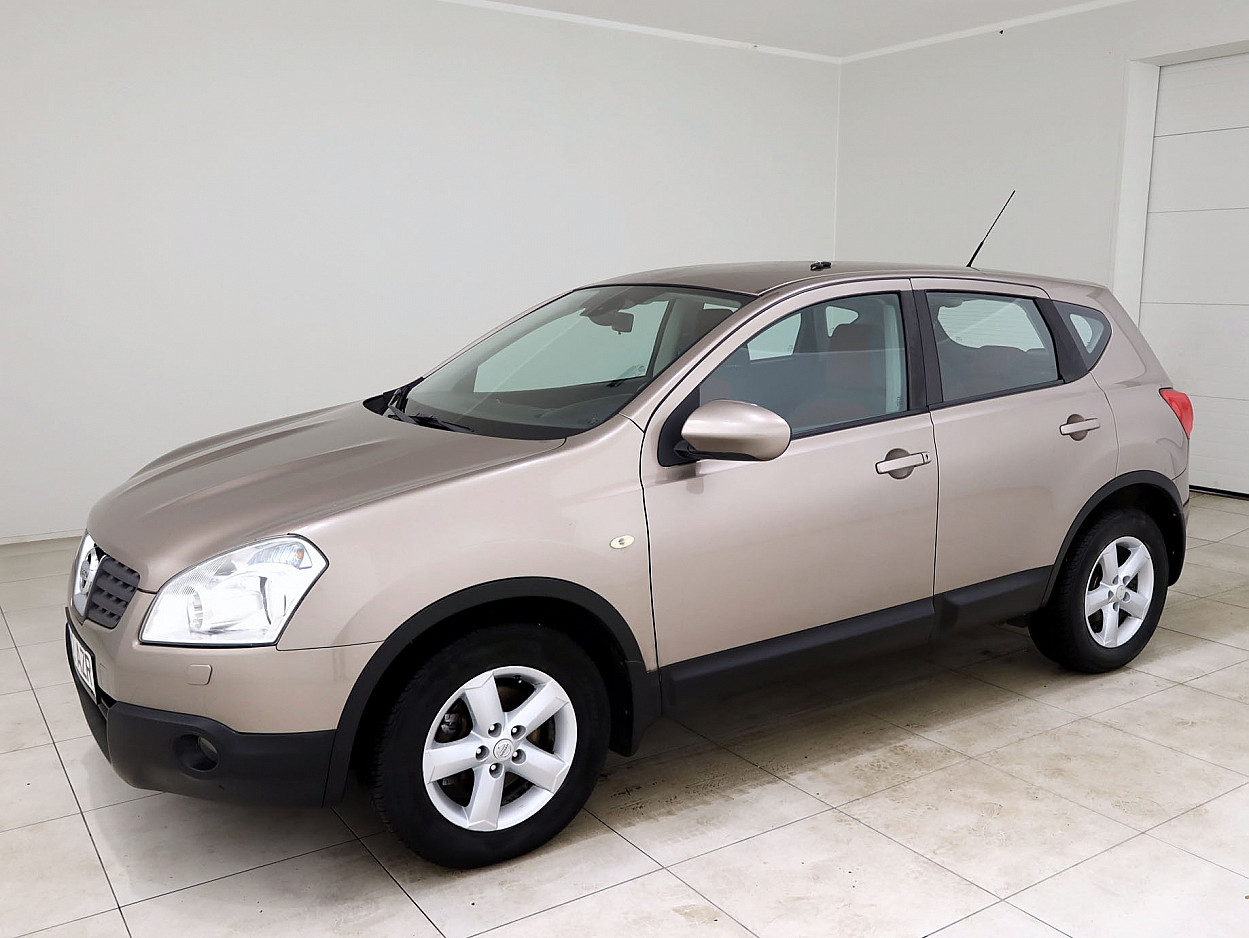 Nissan Qashqai Comfort 2.0 104 kW - Photo 2