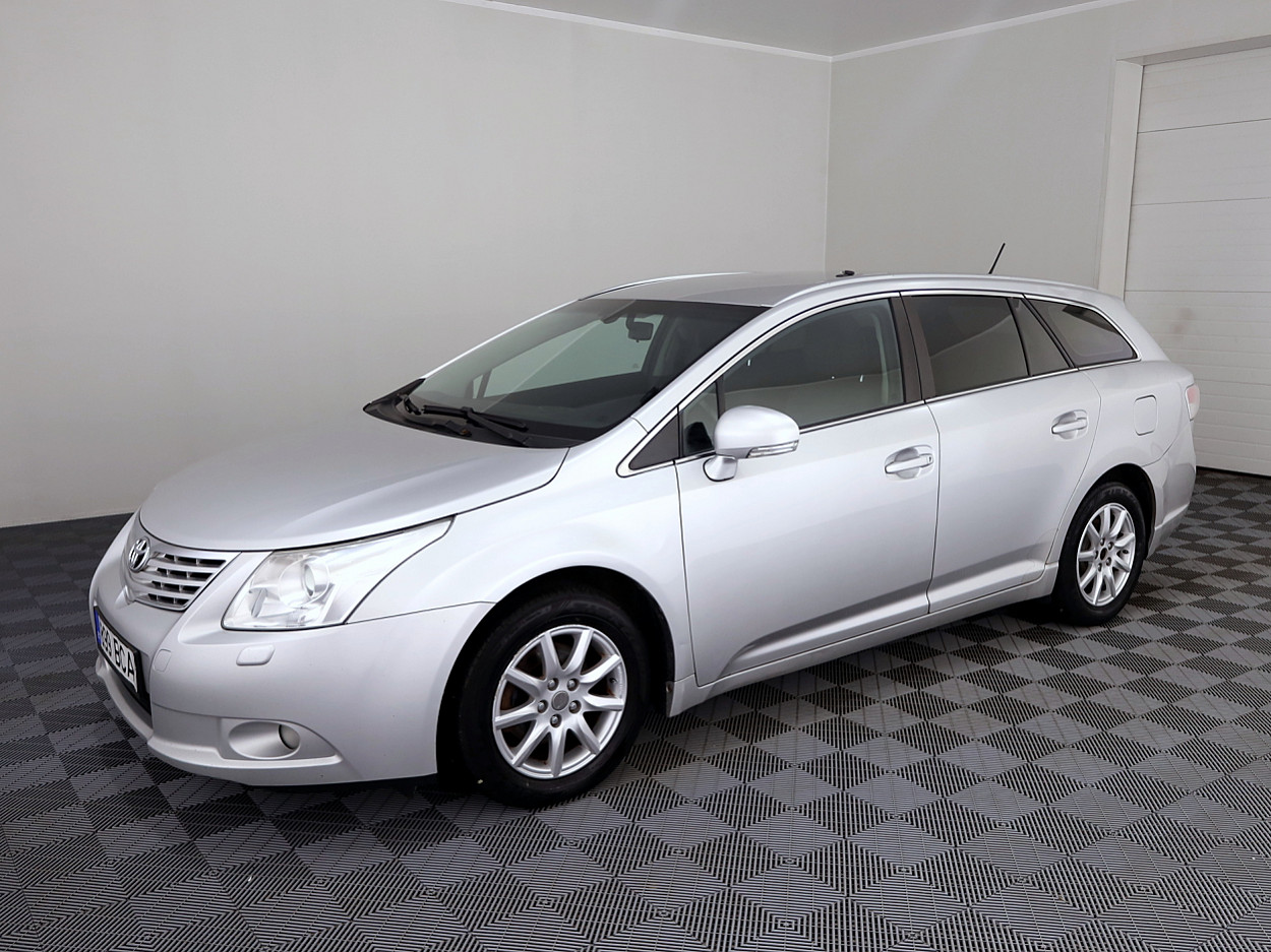 Toyota Avensis Linea Sol ATM 1.8 108kW