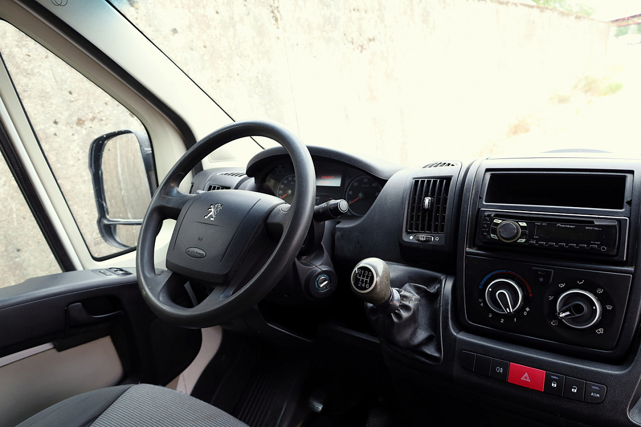 Peugeot Boxer Van Facelift 2.2 HDi 81kW