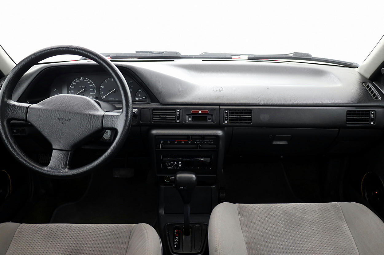 Mazda 323 Classic Youngtimer ATM 1.6 62 kW - Photo 5