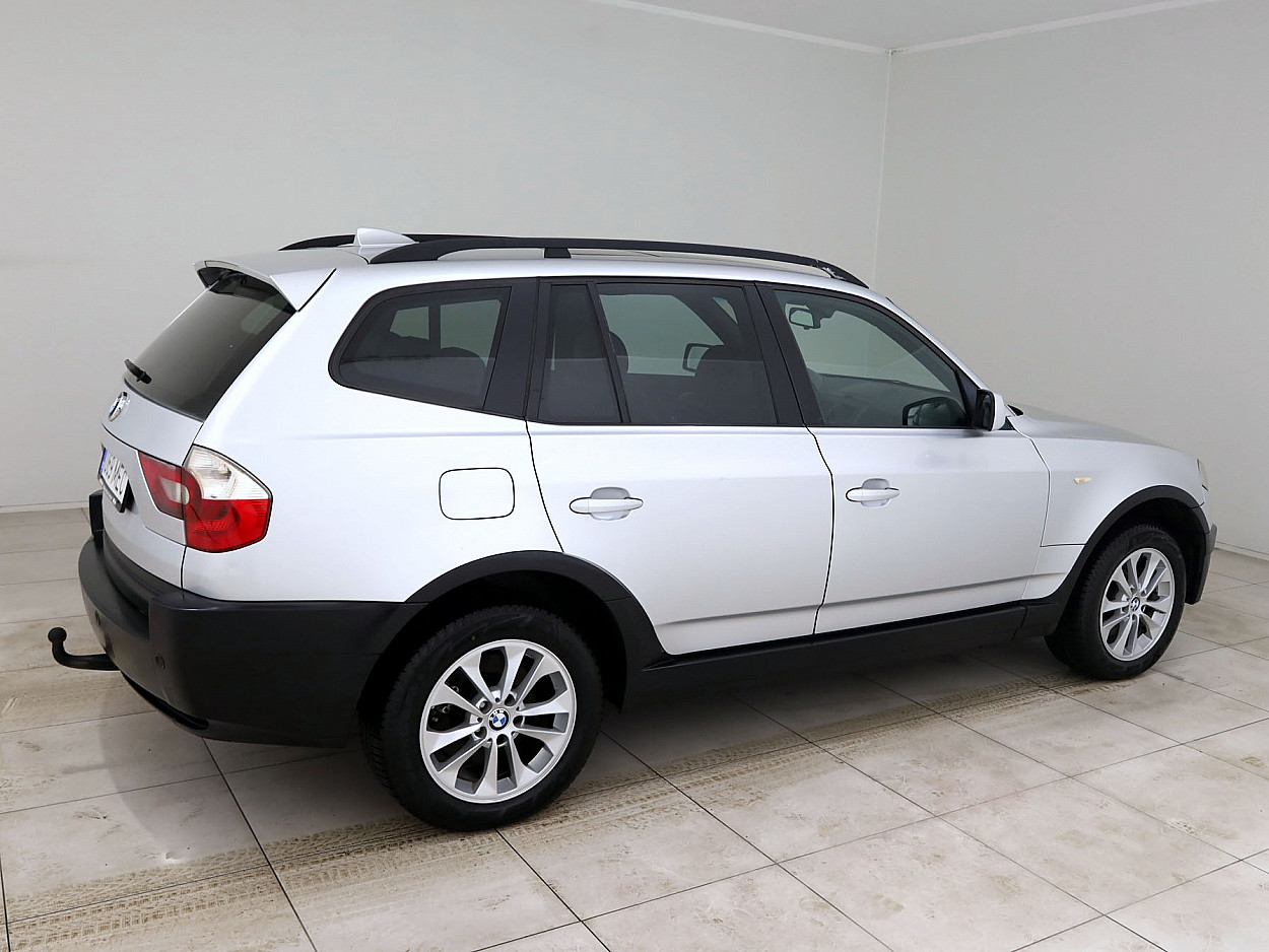 BMW X3 Executive ATM 3.0 D 150 kW - Photo 3