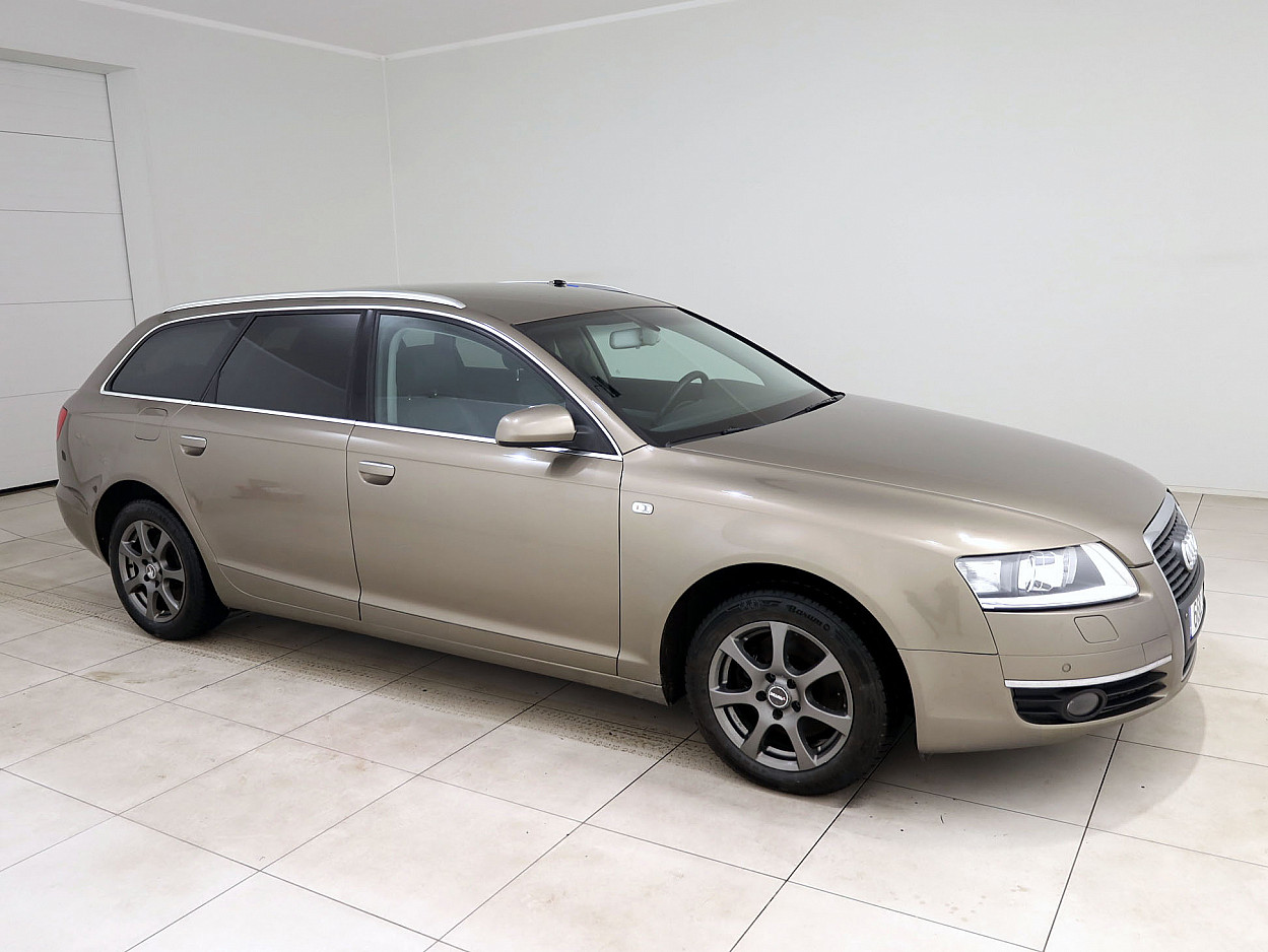 Audi A6 Avant Comfortline ATM 2.0 TDI 103 kW - Photo 1